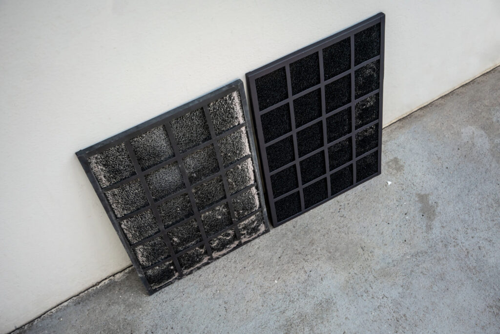 How Activated Carbon Filters Remove Odors and Pollutants