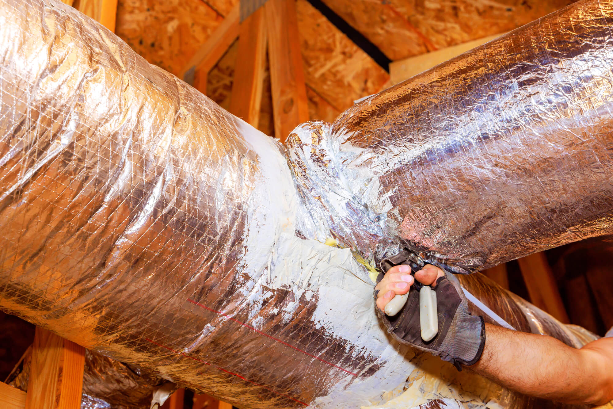 Duct Sealing vs. Duct Cleaning